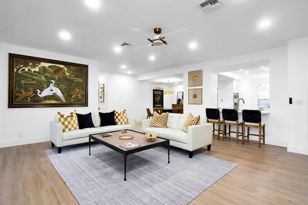 $9,500 | 201 Ryder Cup Circle South, Palm Beach Gardens, FL 33418
