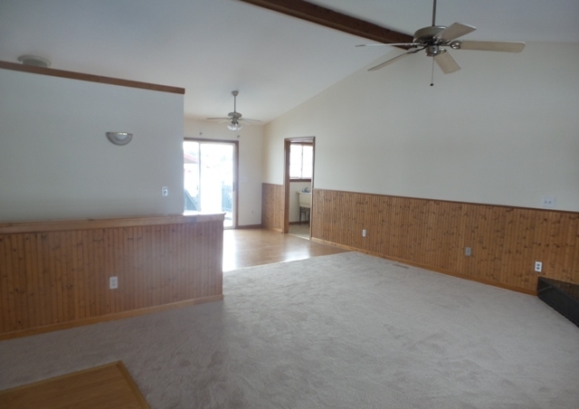 7534 Bath Road Byron, MI 48418 - Photo 5 of 12 31282549-4.JPG