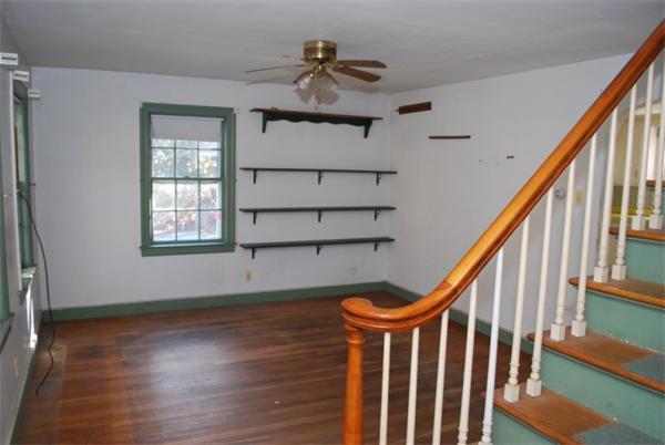 136 Gore Road Webster, MA 01570 - Photo 12 of 26