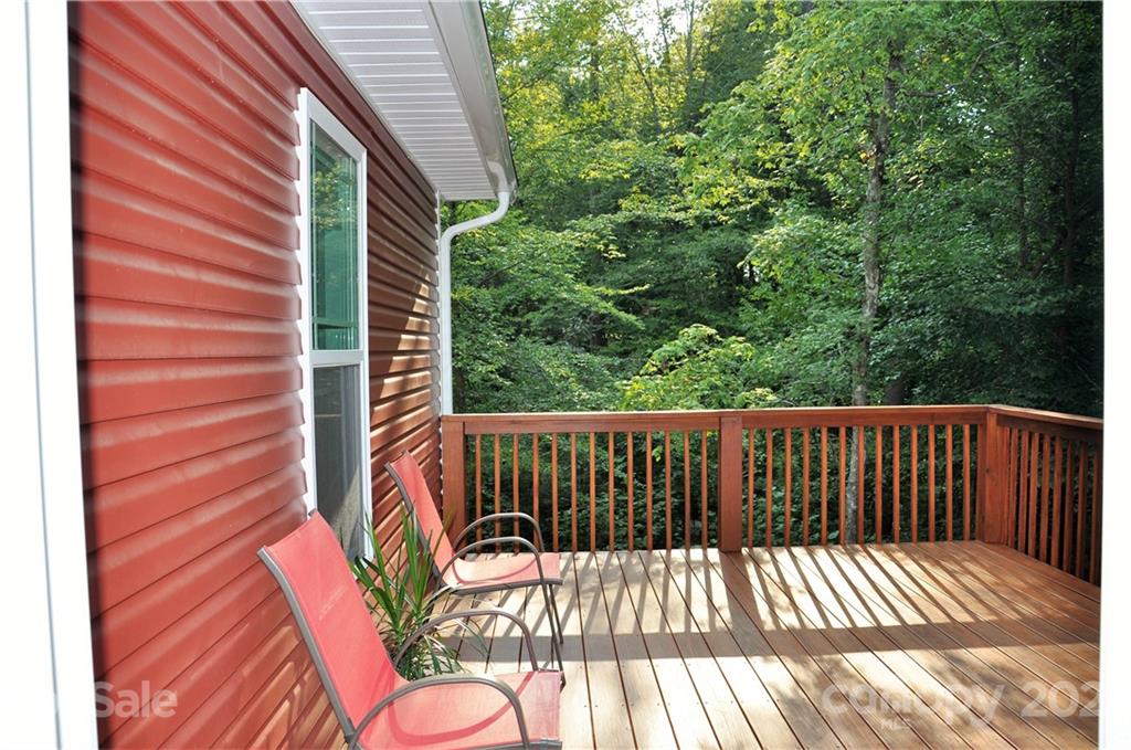 190 Firethorn Lane Rutherfordton, NC 28139 - Photo 11 of 36 Gallery Image 11