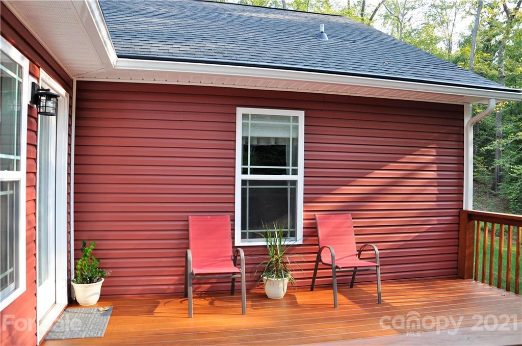 190 Firethorn Lane Rutherfordton, NC 28139 - Photo 13 of 36 Gallery Image 13