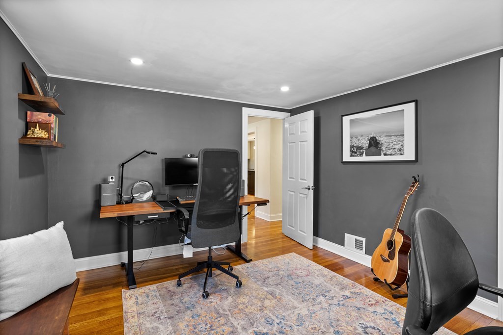 21 Tingley Road Braintree, MA 02184 - Photo 20 of 42 Gallery Image 20