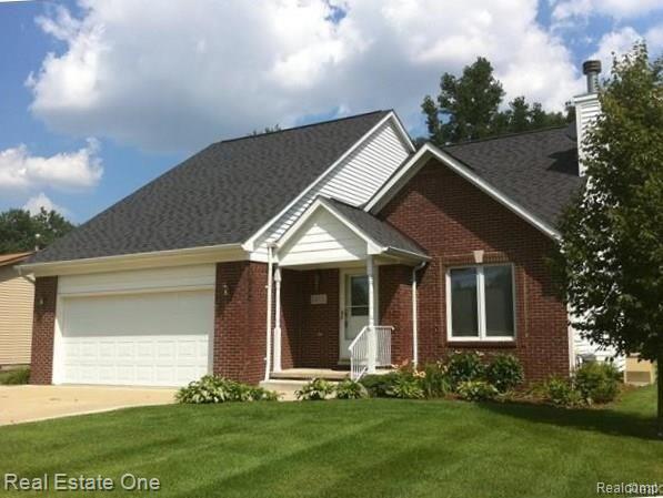 1212 Grace Avenue Rochester, MI 48309 - Photo 7 of 24 1212 Grace 1.jpg