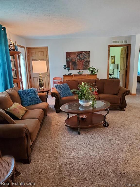 26760 Pennsylvania Road Taylor, MI 48180 - Photo 10 of 34 Gallery Image 10