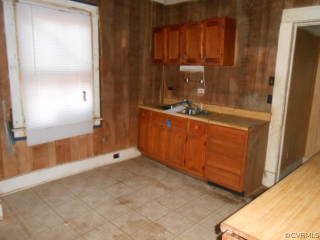 219 Graham Road Petersburg, VA 23803 - Photo 4 of 4 Gallery Image 4