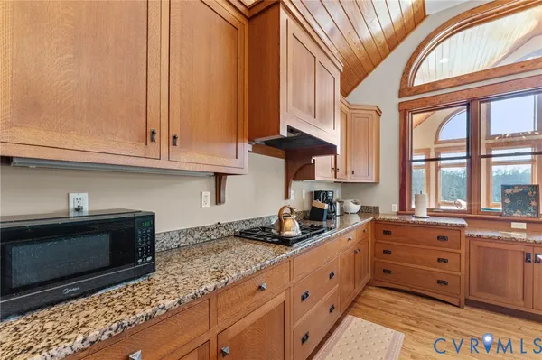 $3,280,000 | 3535 Meadow Road, Sandston, VA 23150