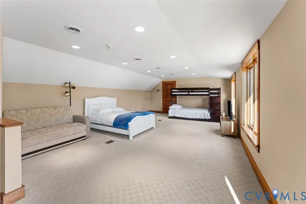 $3,280,000 | 3535 Meadow Road, Sandston, VA 23150