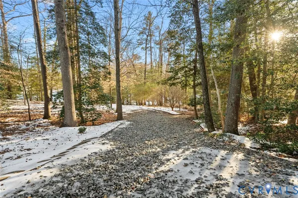 $3,280,000 | 3535 Meadow Road, Sandston, VA 23150