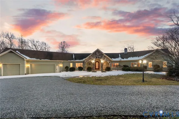 $3,280,000 | 3535 Meadow Road, Sandston, VA 23150