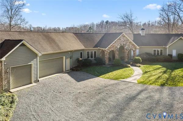 $3,280,000 | 3535 Meadow Road, Sandston, VA 23150