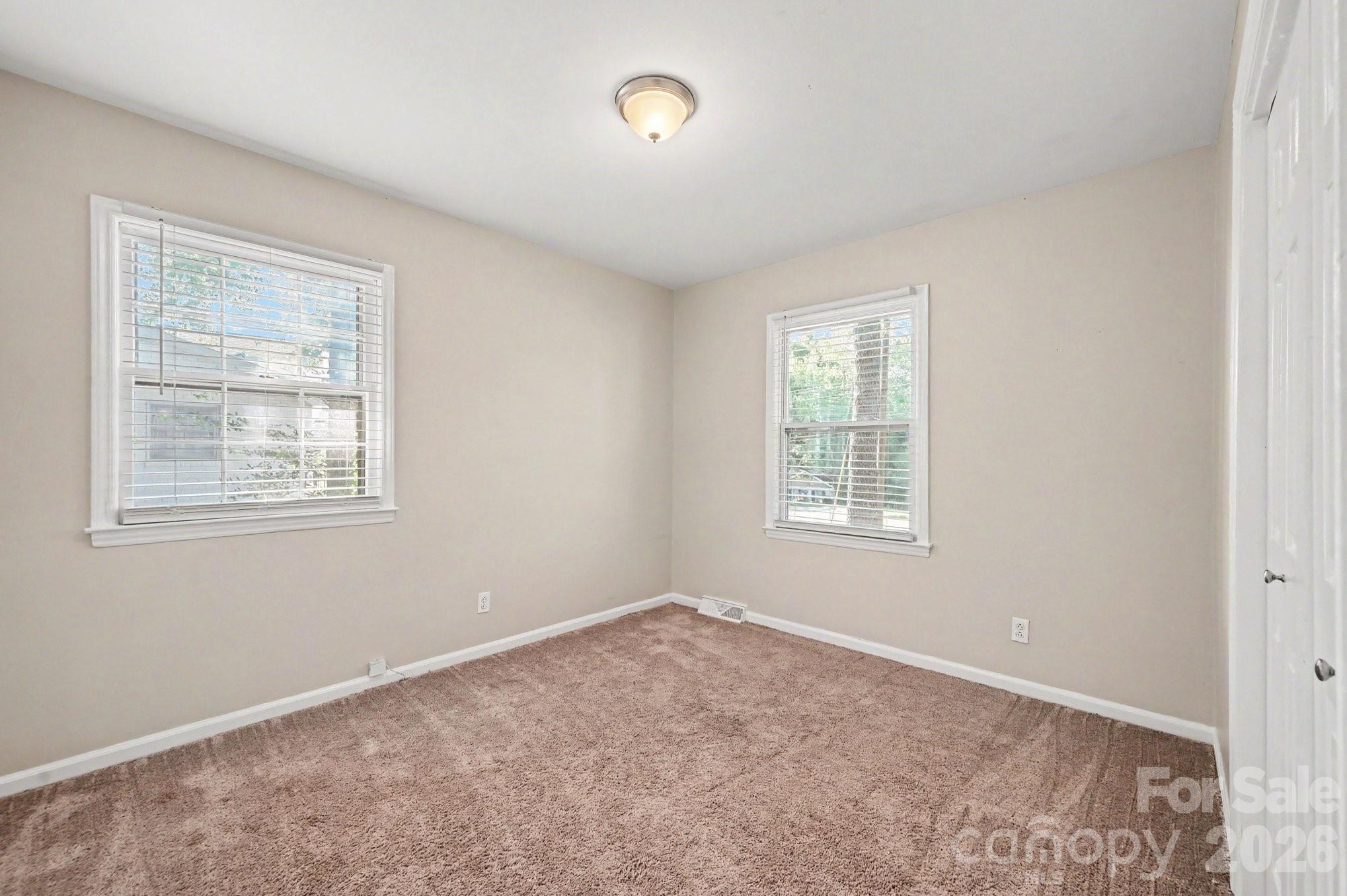 6915 Idlewild Road Charlotte, NC 28212 - Photo 12 of 18 Gallery Image 12