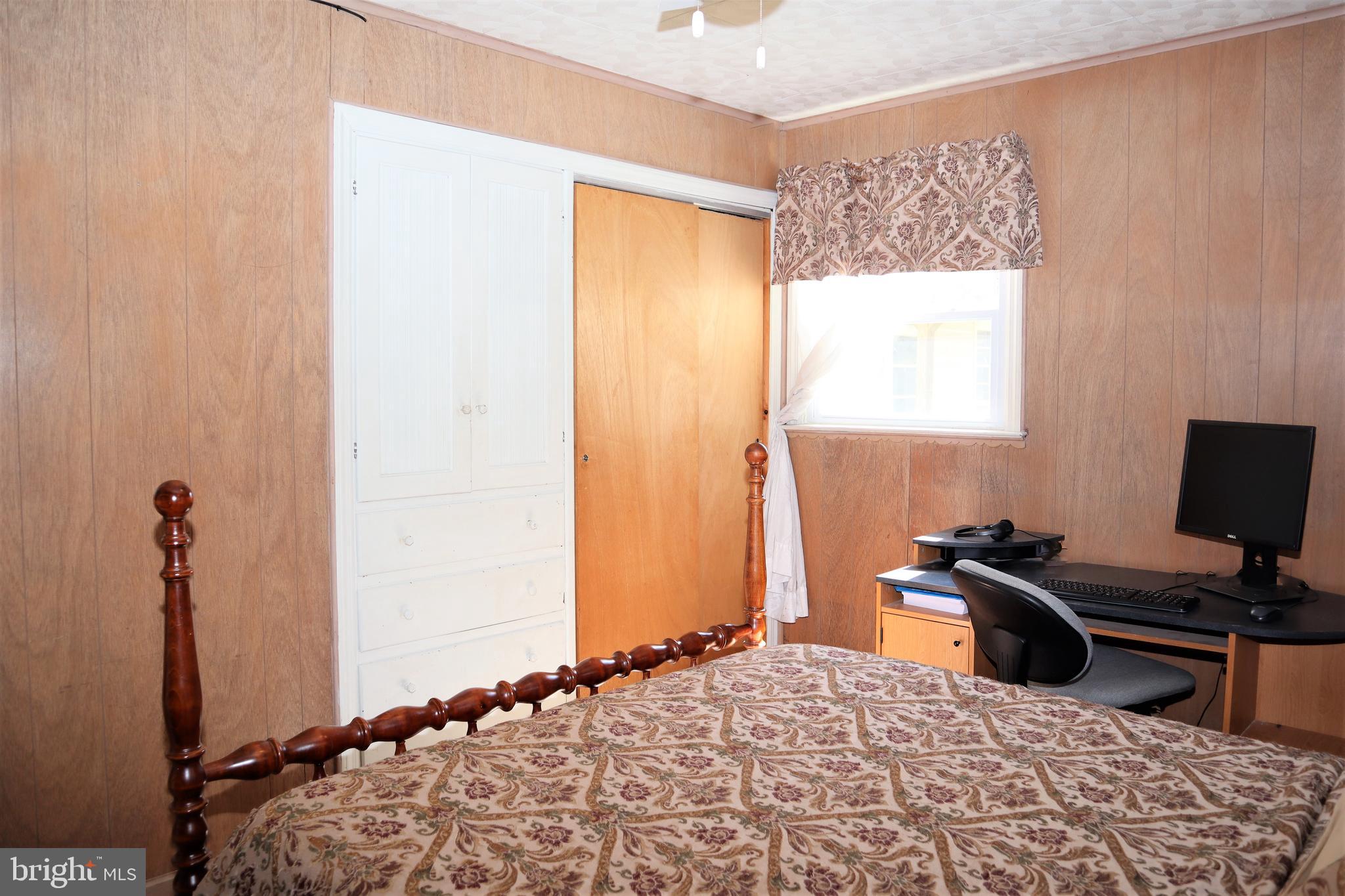 110 Rutledge Avenue Trenton, NJ 08618 - Photo 11 of 17 Main Bedroom