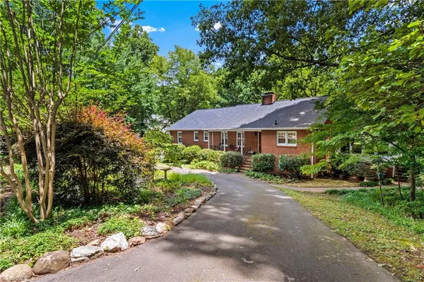 $339,000 | 2605 Loch Drive, Winston-Salem, NC 27106