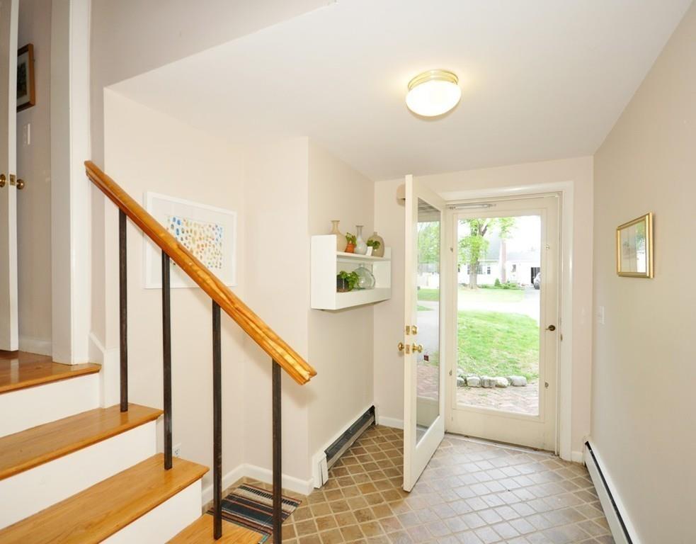 28 Powers Road Concord, MA 01742 - Photo 8 of 22