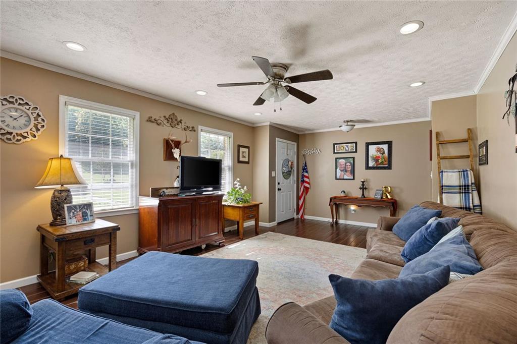 114 Margo Trail Southeast Rome, GA 30161 - Photo 7 of 40