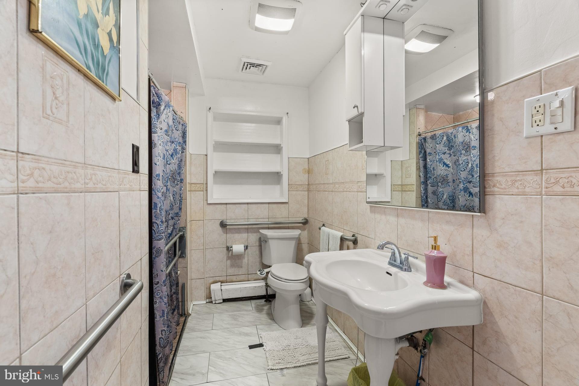 1601 Colonial Road Harrisburg, PA 17112 - Photo 22 of 47 Gallery Image 22