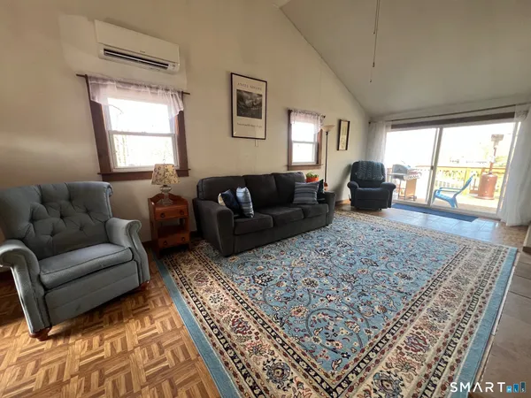 $4,000 | 389 C Wyassup Road, North Stonington, CT 06359