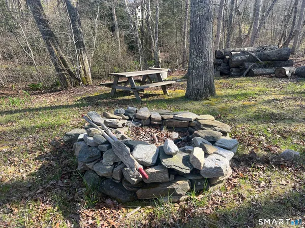 $4,000 | 389 C Wyassup Road, North Stonington, CT 06359