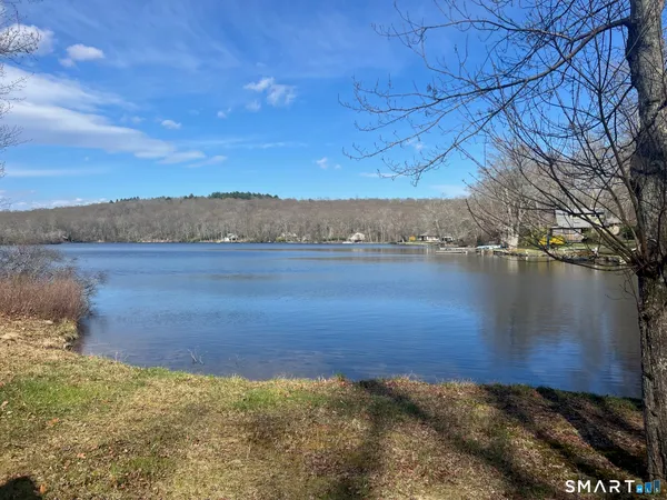 $4,000 | 389 C Wyassup Road, North Stonington, CT 06359