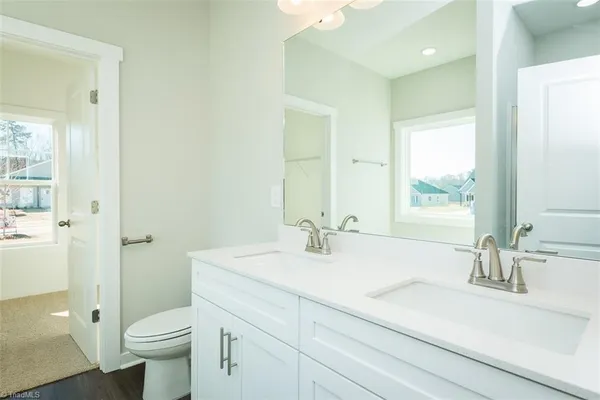 $306,999 | 1009 Fairfield Drive, Yadkinville, NC 27055