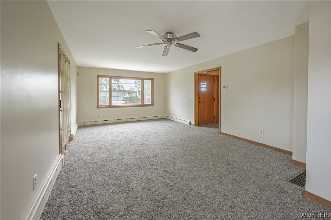 7132 Nash Road Wheatfield, NY 14120 - Photo 9 of 41