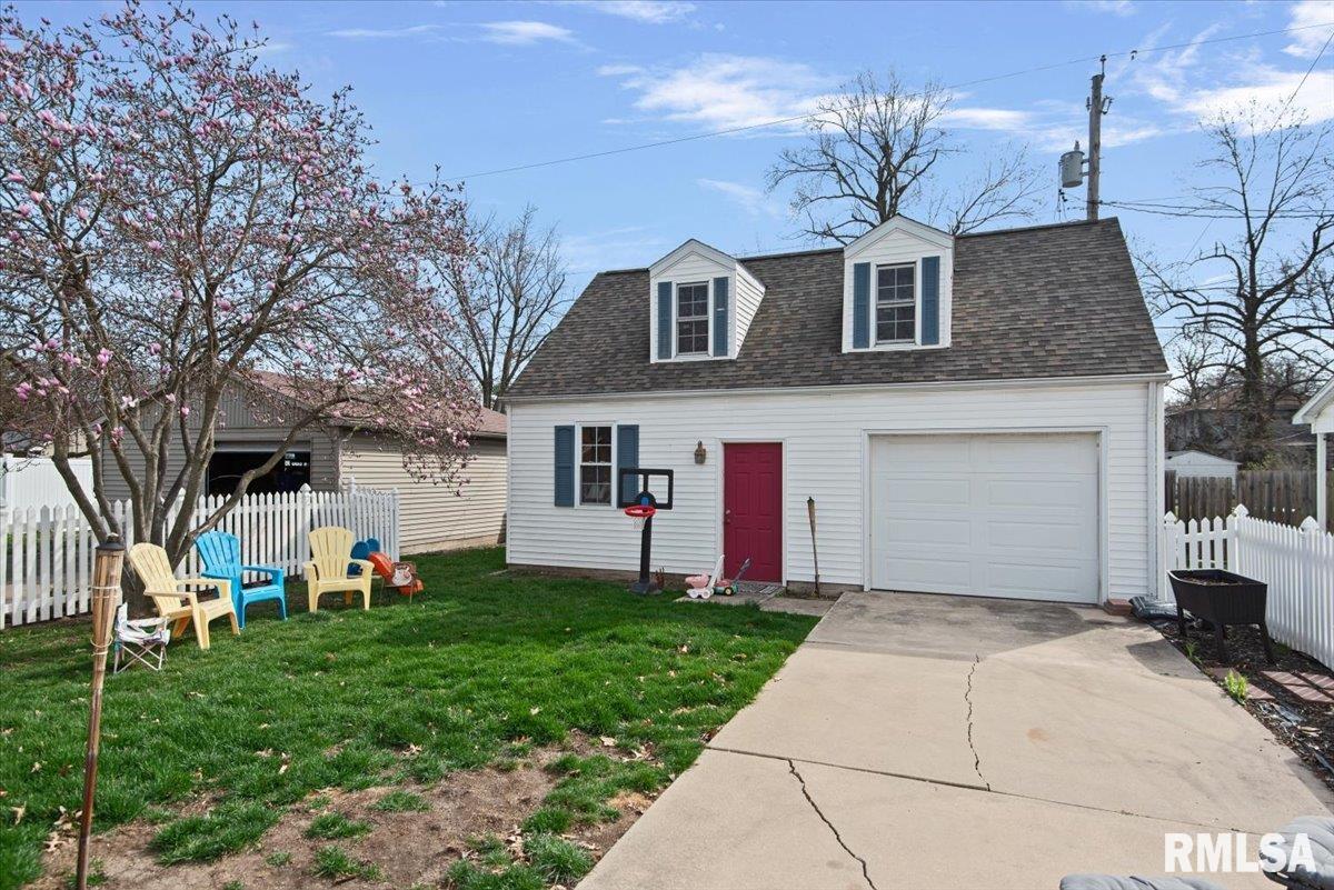 1824 South Walnut Street Springfield, IL 62704 - Photo 38 of 42