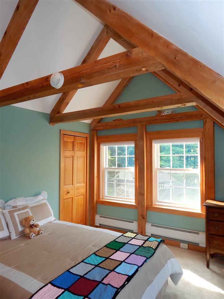 265 Bliss Road Hartford, VT 05001 - Photo 15 of 38 Gallery Image 15