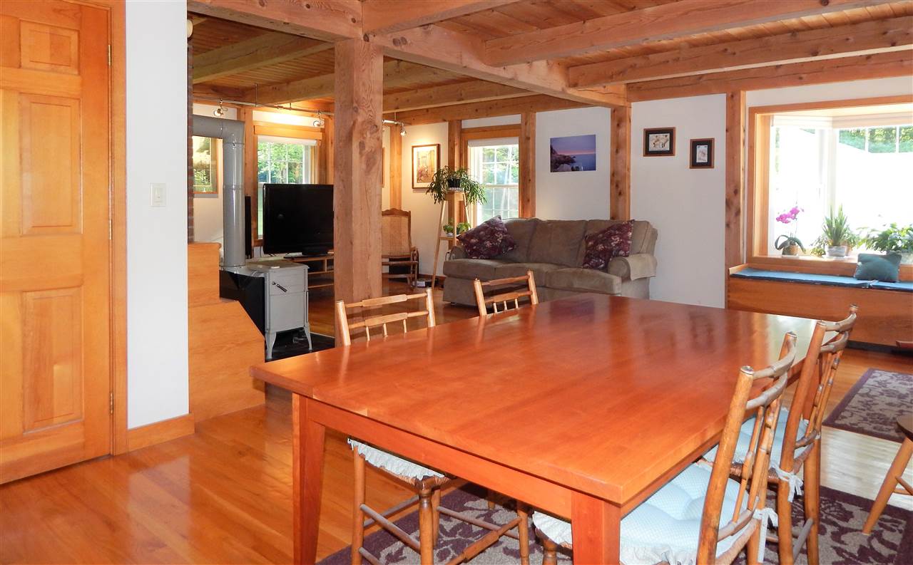265 Bliss Road Hartford, VT 05001 - Photo 7 of 38 Gallery Image 7