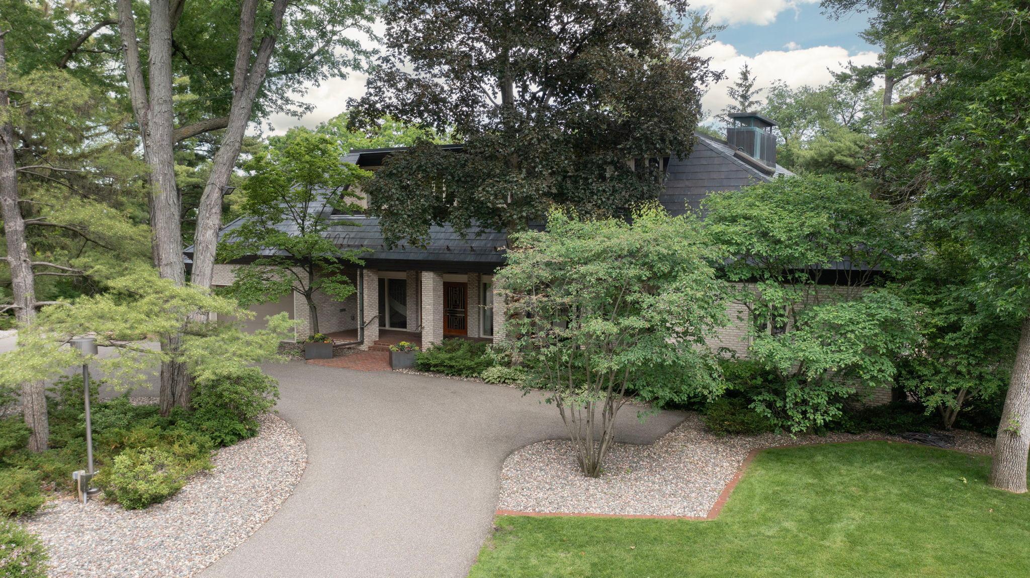 5123 Lake Ridge Road Edina, MN 55436 - Photo 6 of 51