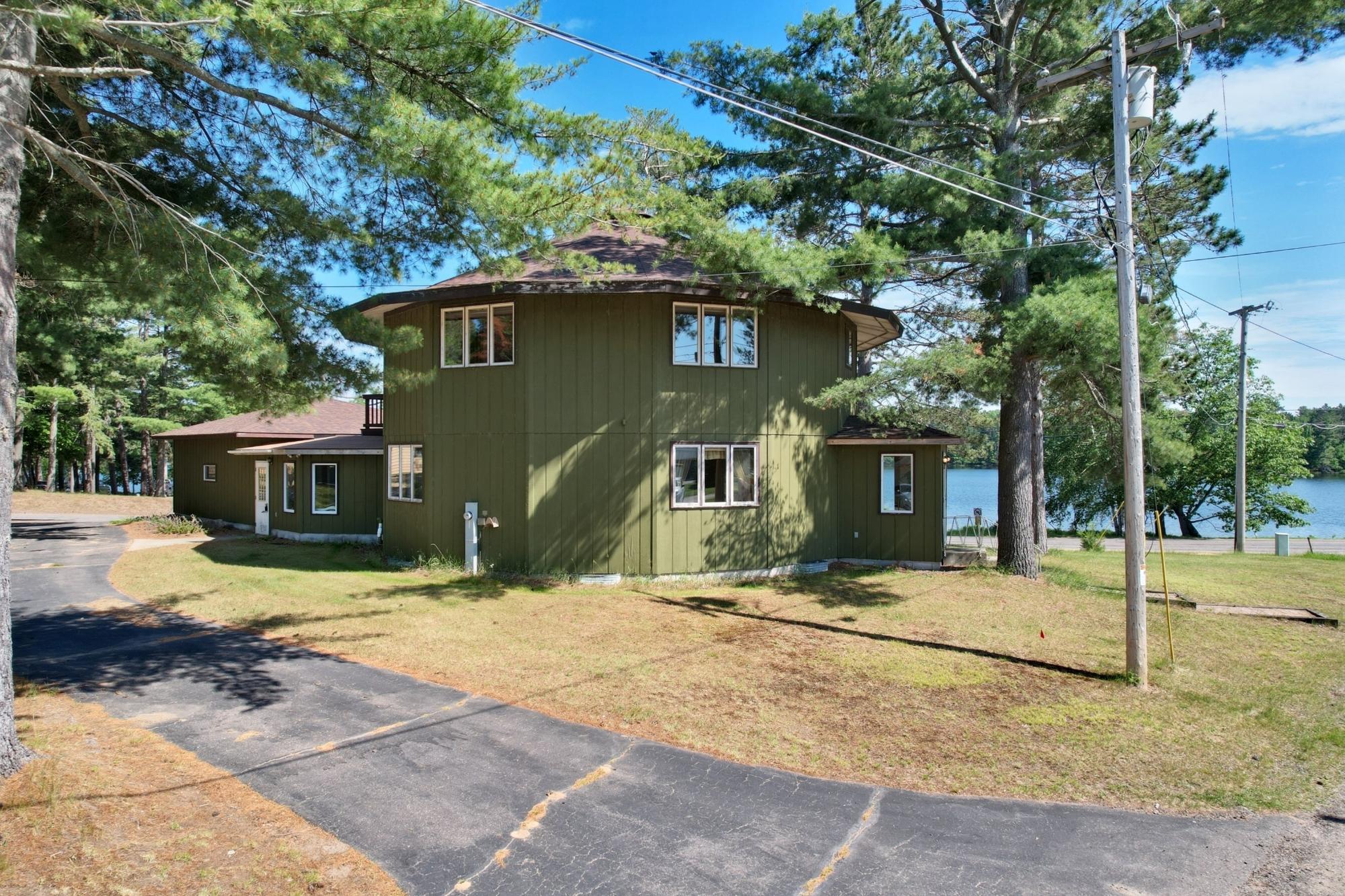 813 Silver Lake Road Eagle River, WI 54521 - Photo 6 of 30 Gallery Image 6