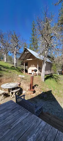 $138,400 | 2450 White Rock Road, Platina, CA 96076