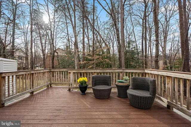 $590,000 | 7433 Spring Tree Drive, Springfield, VA 22153