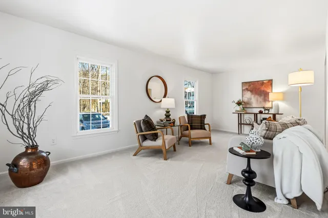 $590,000 | 7433 Spring Tree Drive, Springfield, VA 22153