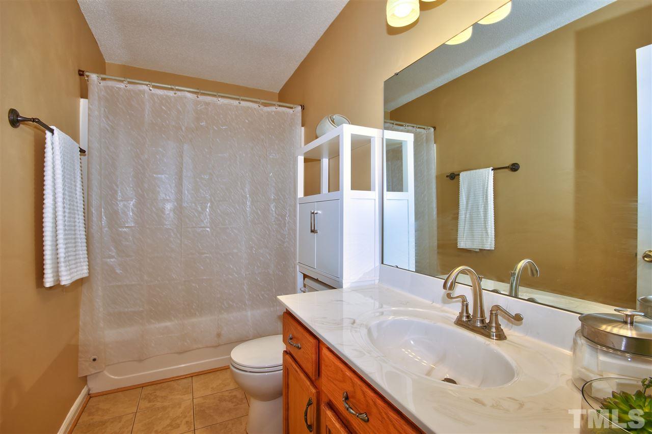5505 Stewartby Drive Raleigh, NC 27613 - Photo 10 of 16