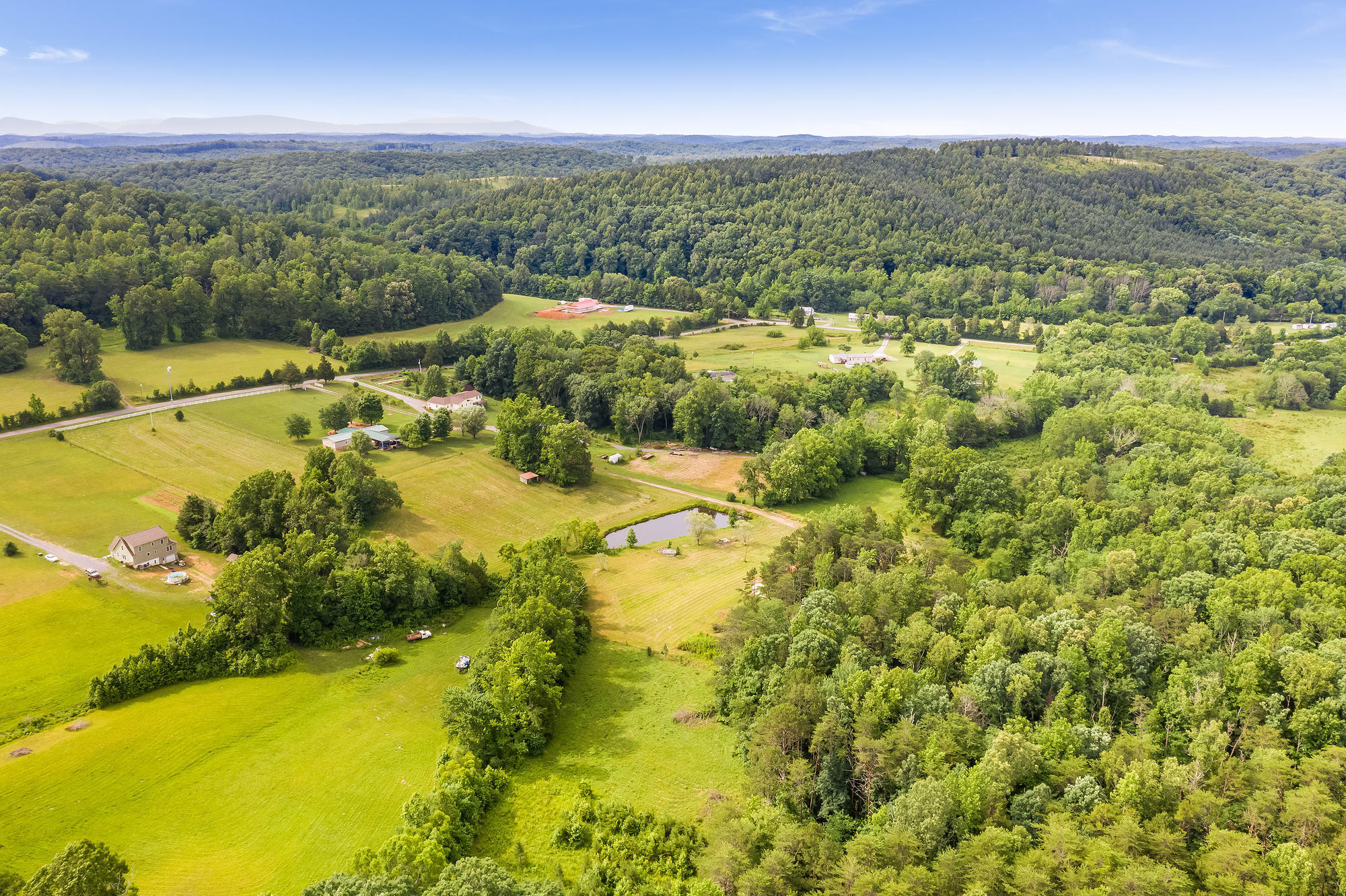 10409 North Nopone Valley Road Decatur, TN 37322 - Photo 5 of 29 10409 S Nopone Valley Road