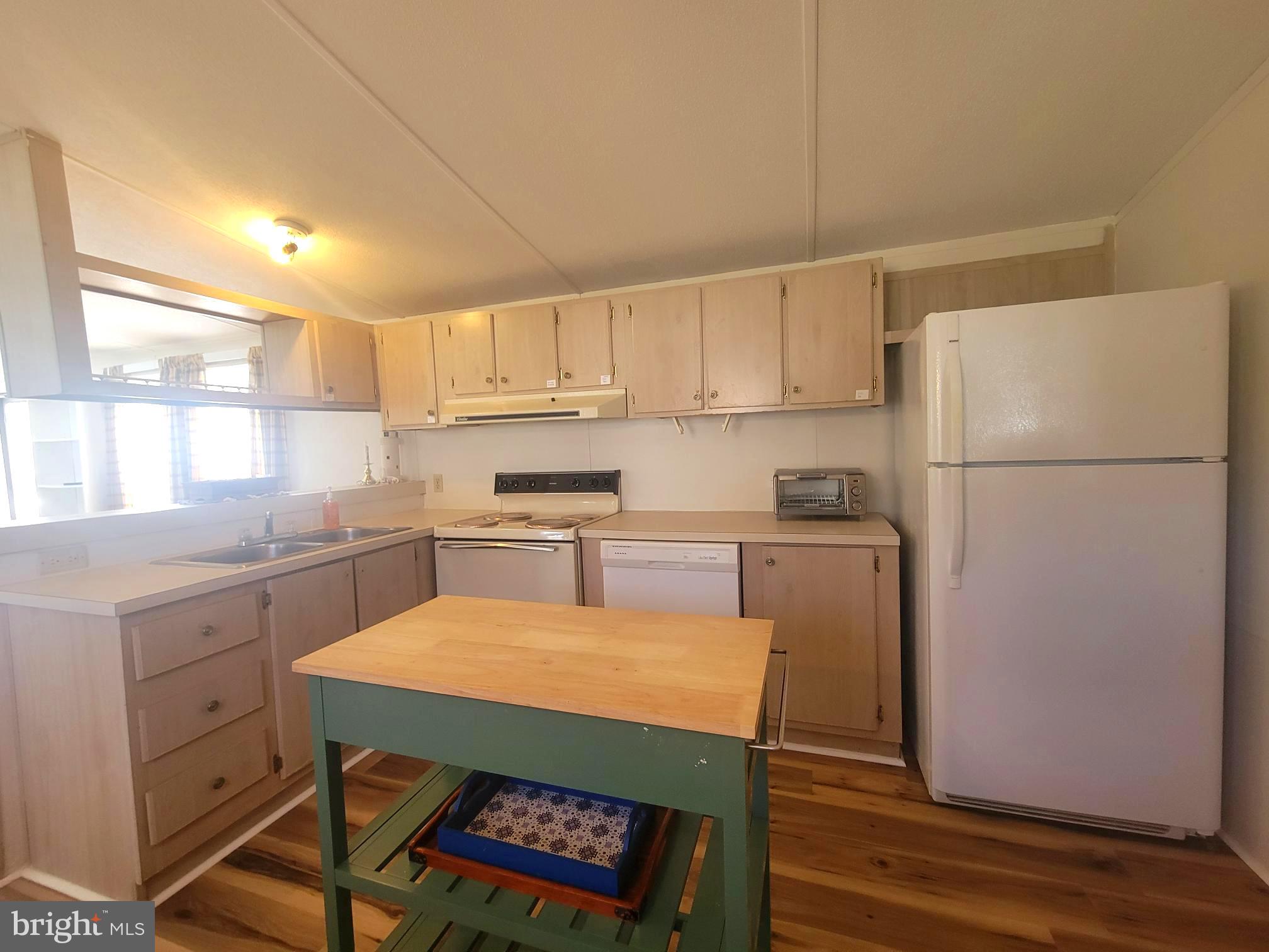 10323 Henry Road, Unit 8 Berlin, MD 21811 - Photo 8 of 14