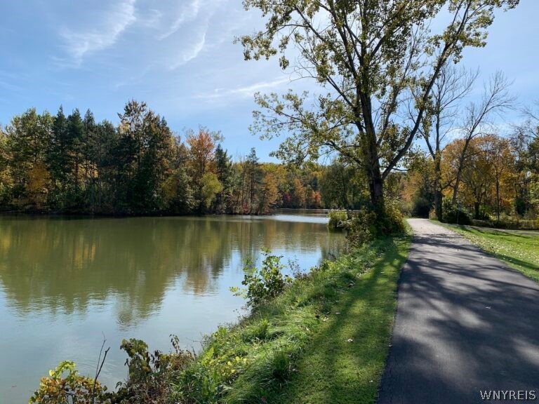 159 Little Robin Road Amherst, NY 14228 - Photo 41 of 44 Gallery Image 41