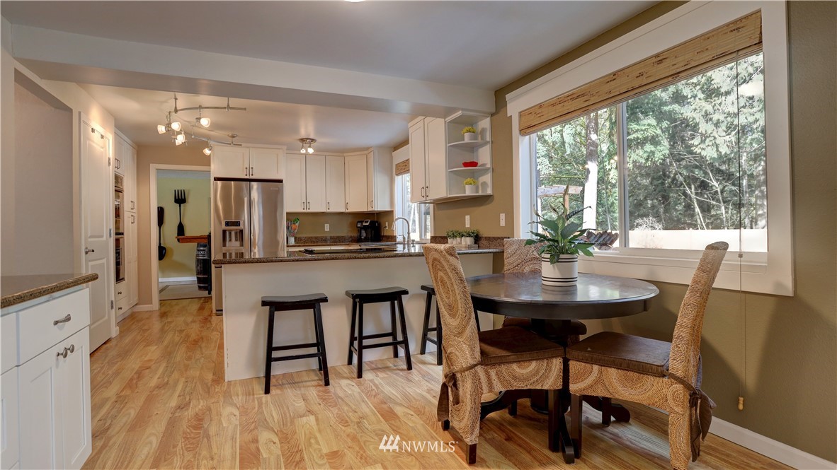 15030 Southeast 143rd Place Renton, WA 98059 - Photo 12 of 32 Gallery Image 12