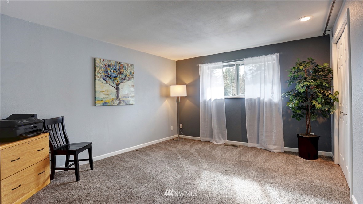 15030 Southeast 143rd Place Renton, WA 98059 - Photo 23 of 32 Gallery Image 23