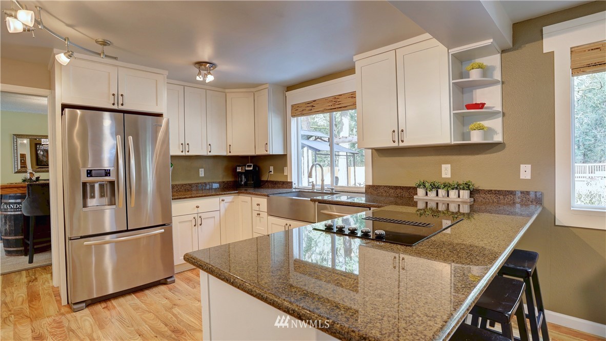 15030 Southeast 143rd Place Renton, WA 98059 - Photo 10 of 32 Gallery Image 10