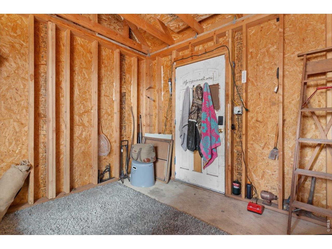 59 Rustic Road Bellvue, CO 80512 - Photo 14 of 21