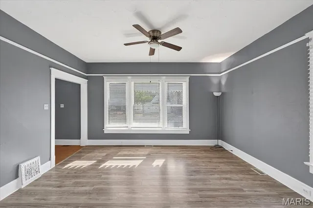 $159,900 | 221 Lebanon Avenue, Belleville, IL 62220