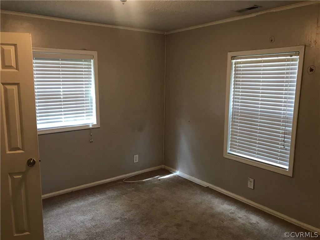 5701 Spruance Road Richmond, VA 23225 - Photo 9 of 21