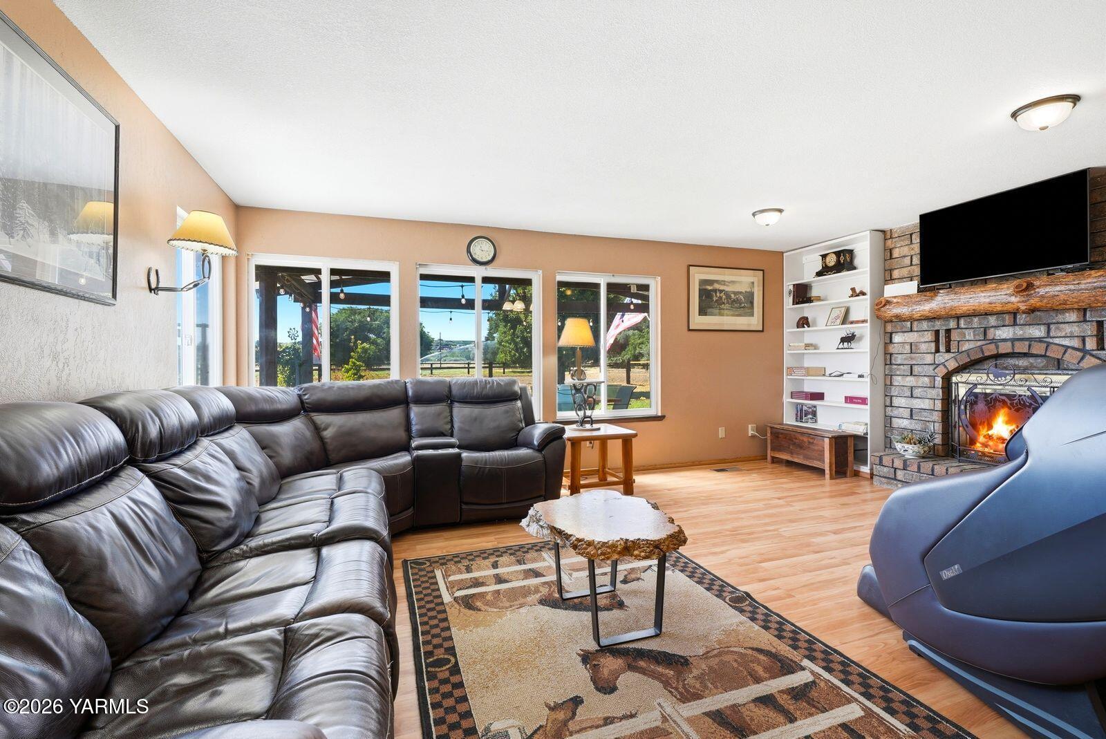 2841 Mapleway Road Yakima, WA 98908 - Photo 6 of 37 2841 Mapleway Rd 008