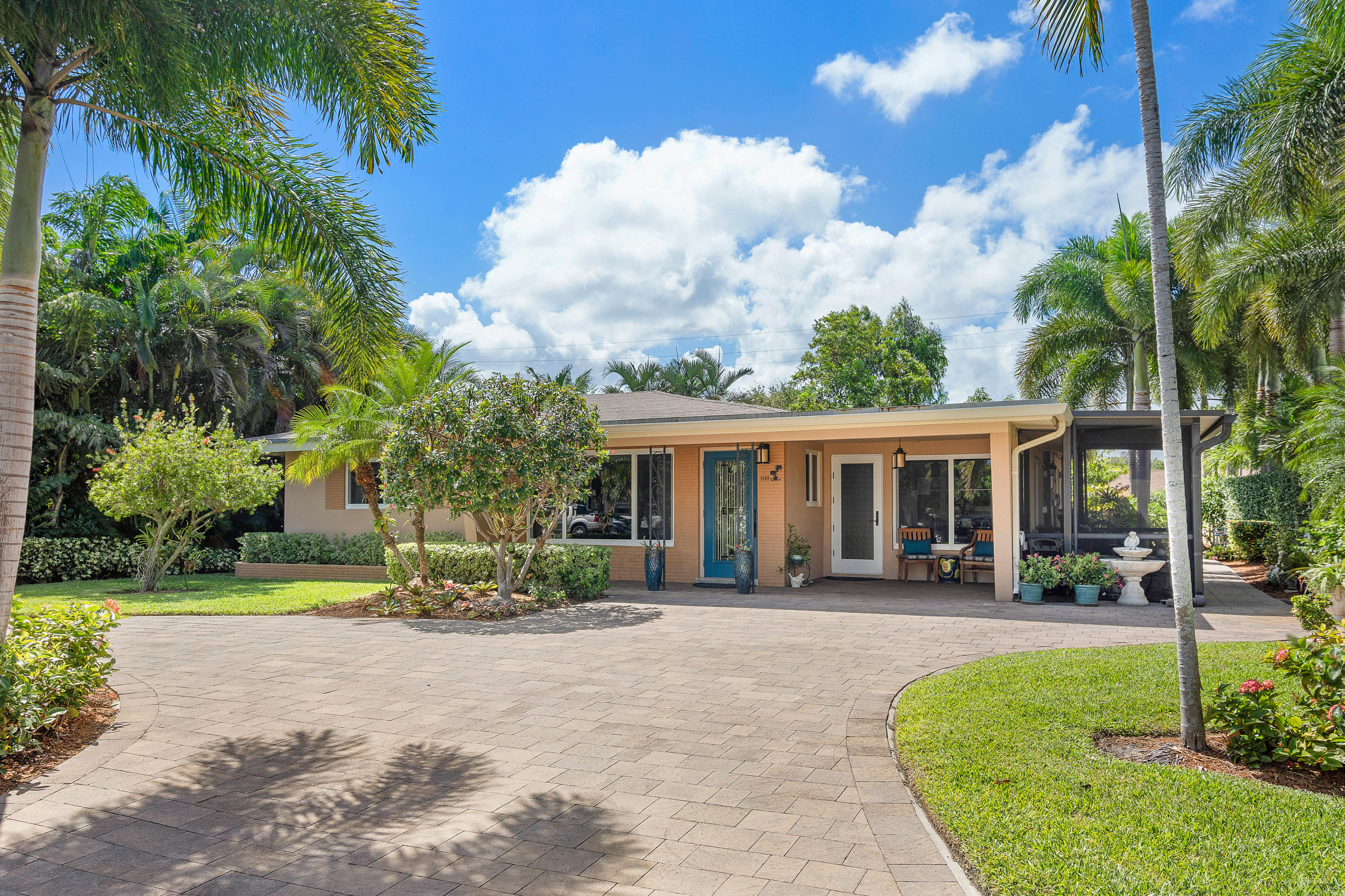 1101 Northwest 3rd Avenue Boca Raton, FL 33432 - Photo 1 of 27 Front of the House