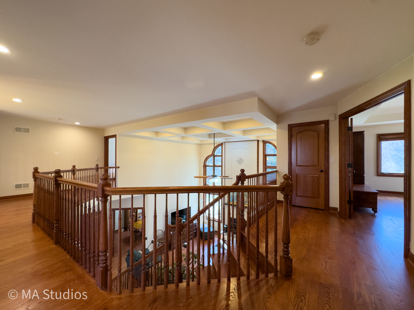 9030 Elm Avenue Burr Ridge, IL 60527 - Photo 28 of 72 a view of dining room with furniture and wooden floor