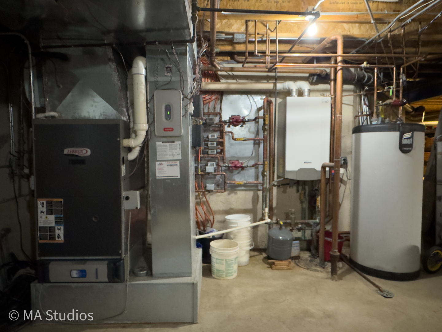 9030 Elm Avenue Burr Ridge, IL 60527 - Photo 55 of 72 a view of storage and utility room