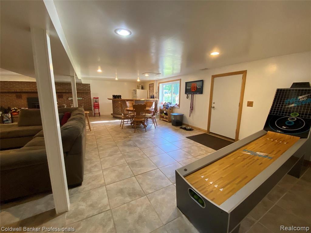 2533 Fish Lake Road Lapeer, MI 48446 - Photo 24 of 36
