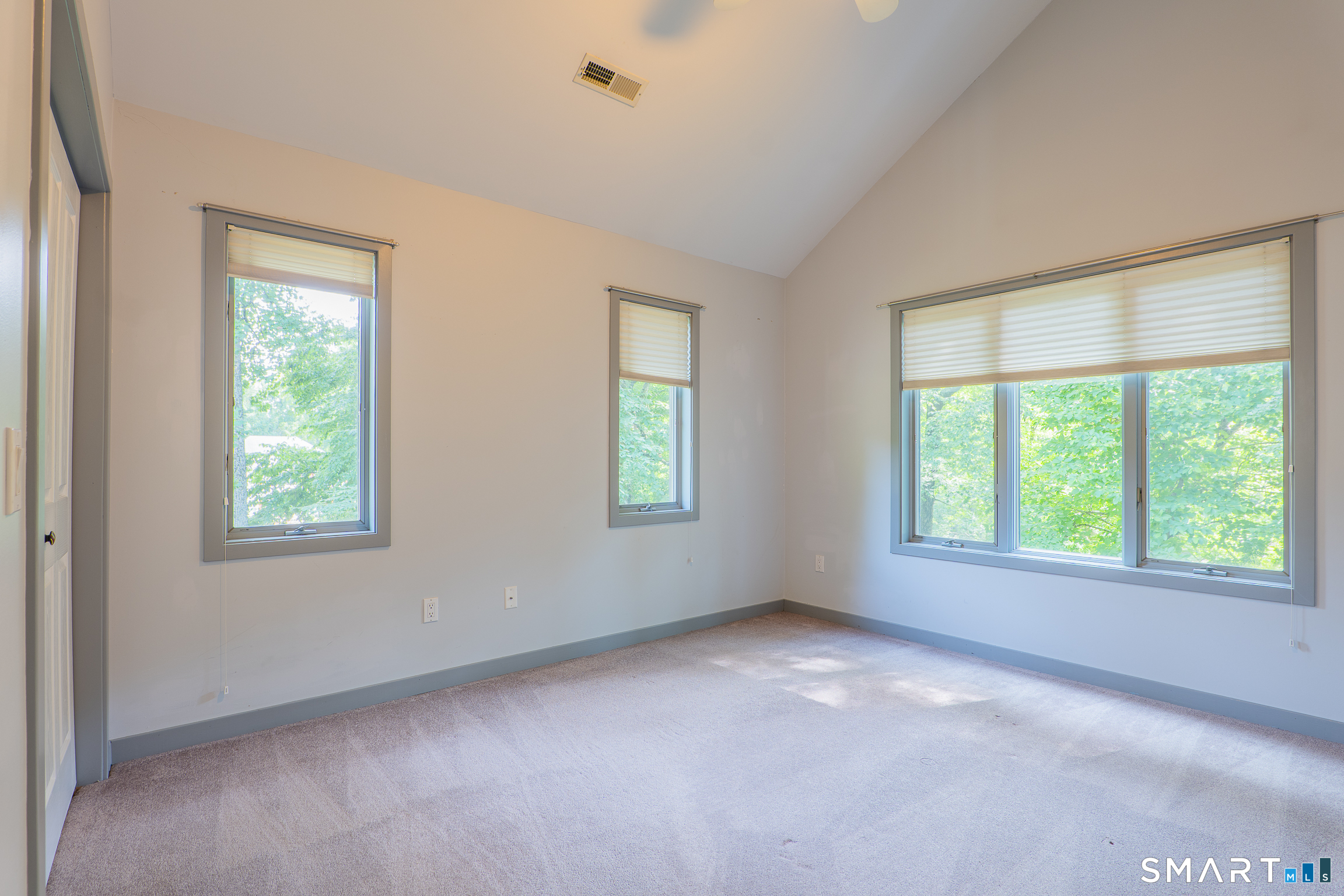 32 Horseshoe Ridge Road Newtown, CT 06482 - Photo 26 of 40