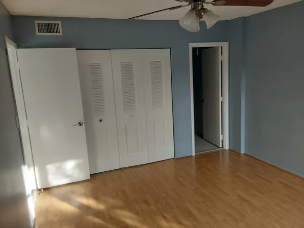 $1,800 | 4166 Inverrary Drive, Unit 409, Lauderhill, FL 33319